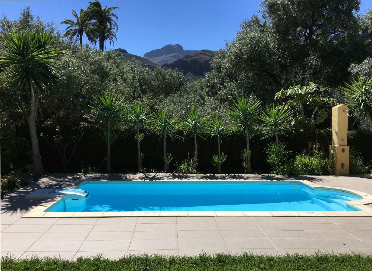 Bohemian Hideaway - 2 Unique With Shared Pool Country house