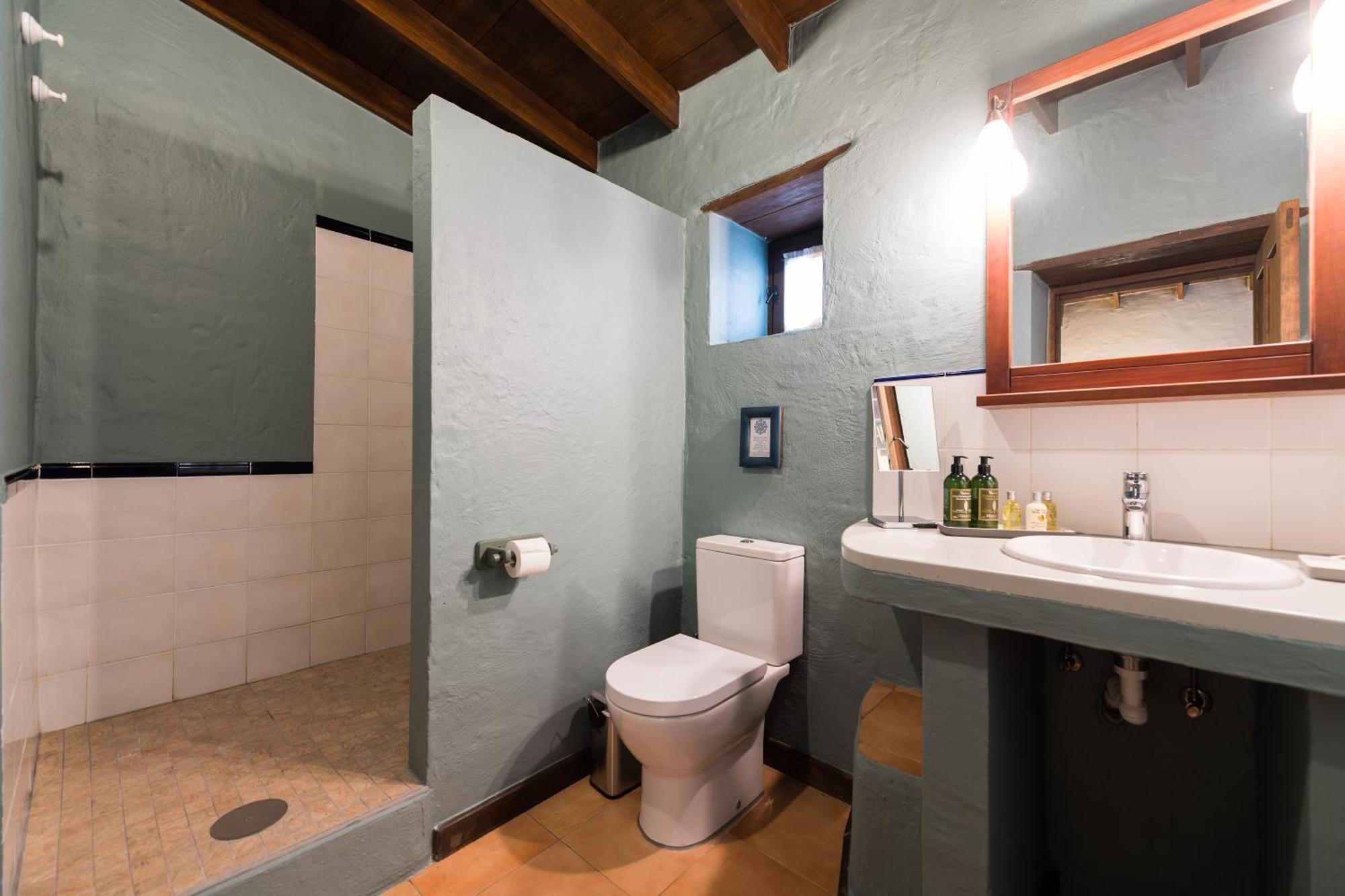 Country house Bohemian Hideaway - 2 Unique With Shared Pool Santa Lucia De Tirajana