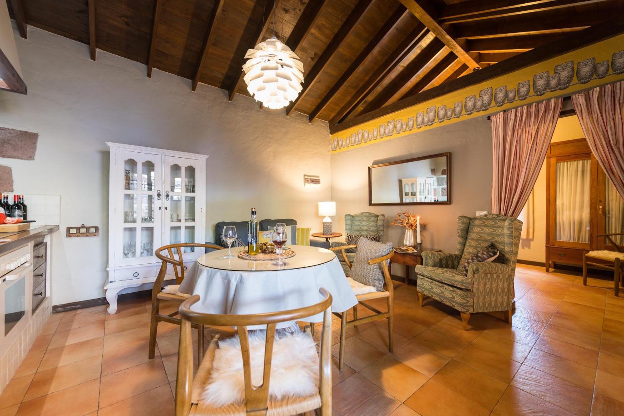 Bohemian Hideaway - 2 Unique With Shared Pool * Santa Lucia De Tirajana